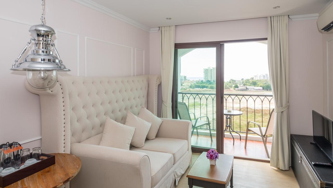 The Symphony Suites Pattaya Pantai Jomtien Luaran gambar